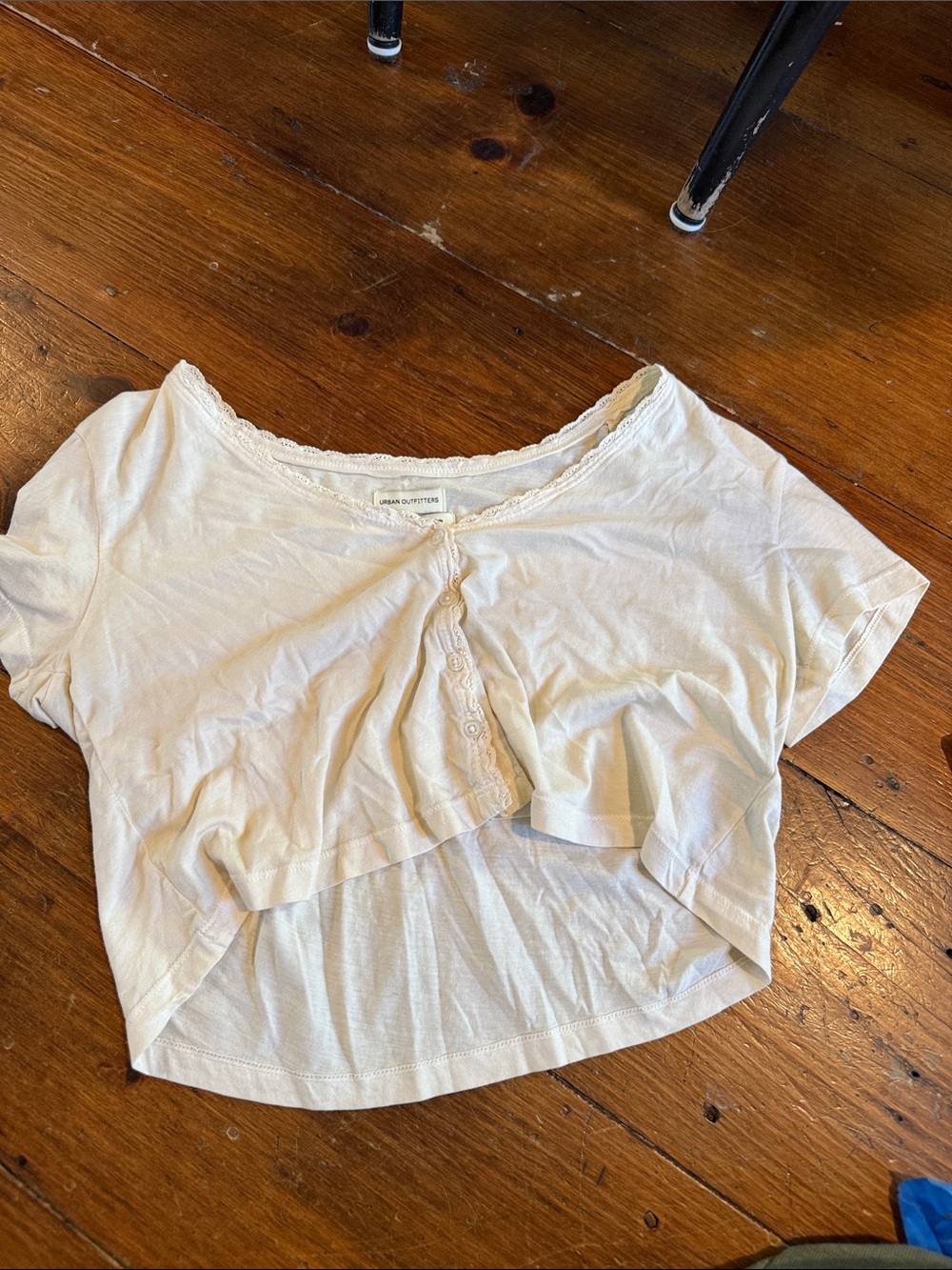 Urban Outfitter Cream Lace-Trim Cropped Top
